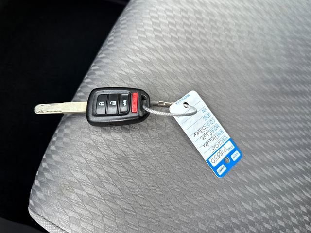 Used 2015 Honda Civic LX image 27