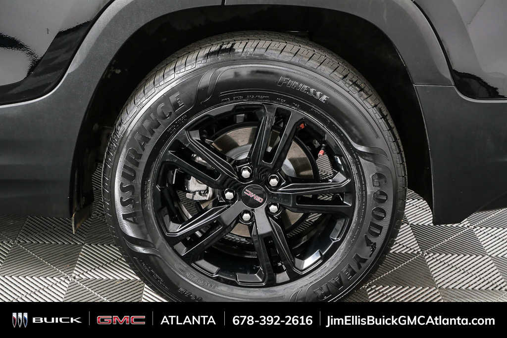Used 2023 GMC Terrain AT4 w/ Infotainment Package II AWD/4WD image 39