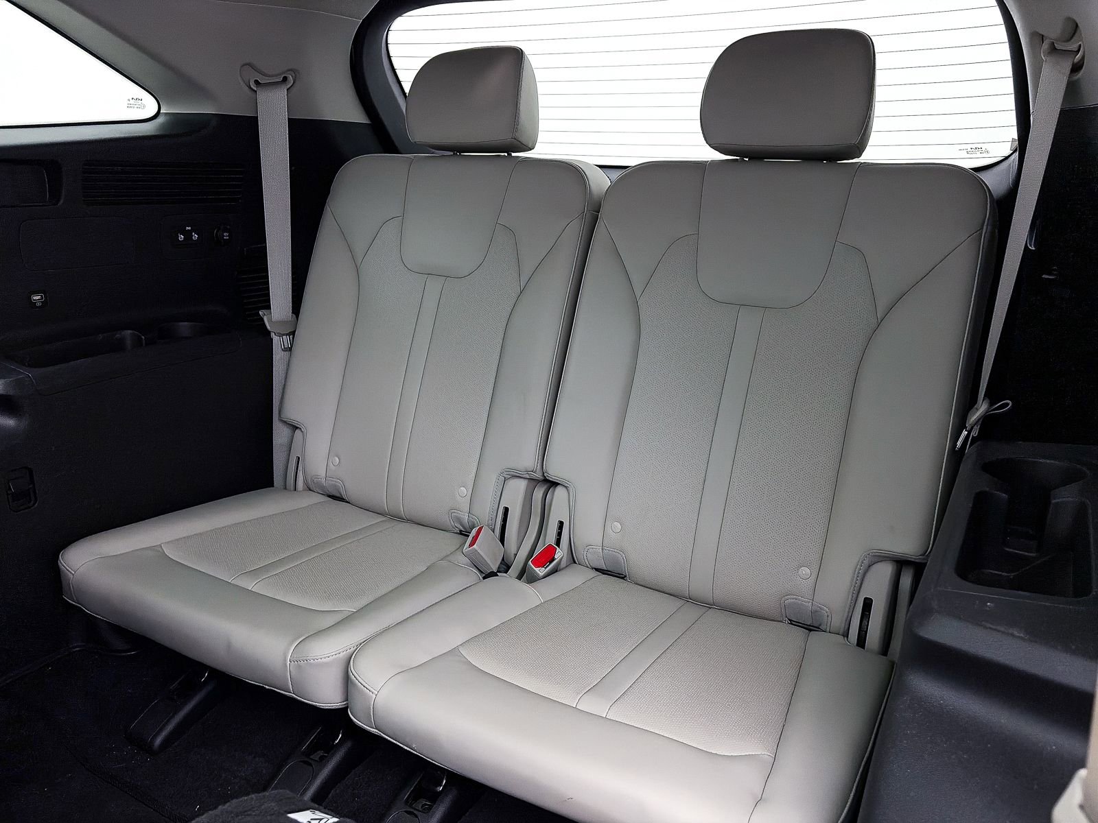 Used 2022 Kia Sorento SX image 40