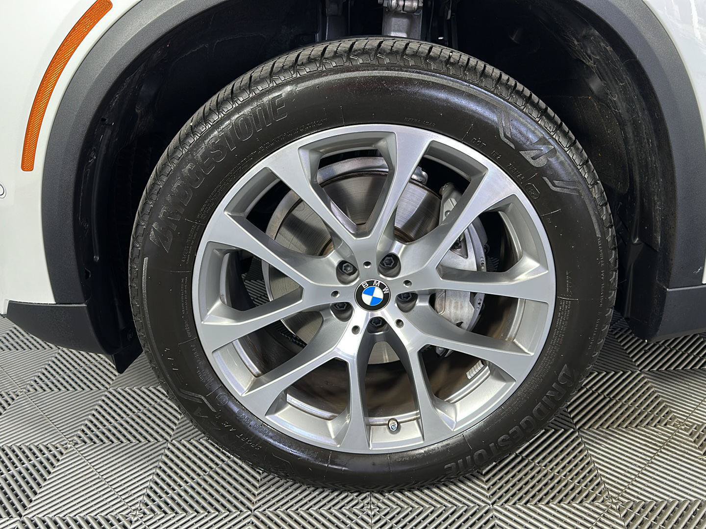Used 2026 BMW X5 xDrive40i AWD/4WD image 7