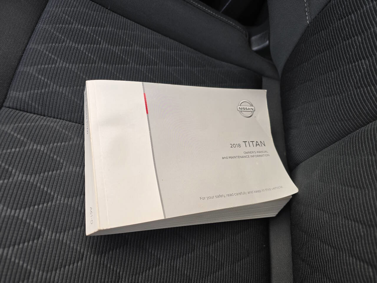 Used 2018 Nissan Titan XD image 44
