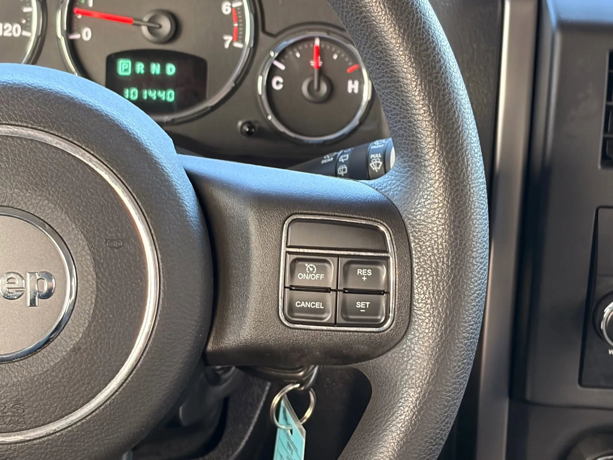 Used 2012 Jeep Liberty Sport w/ Driver Convenience Group image 76