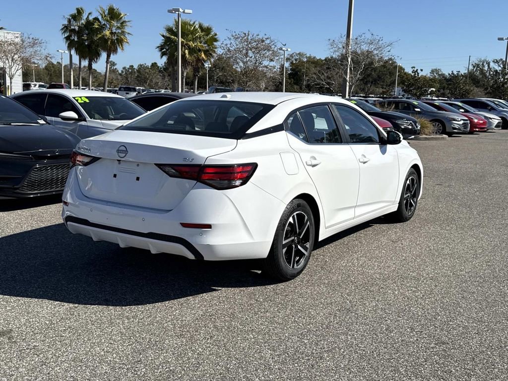 Used 2024 Nissan Sentra SV image 4
