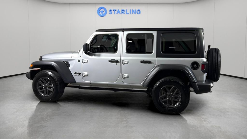 Used 2024 Jeep Wrangler Sport S image 3