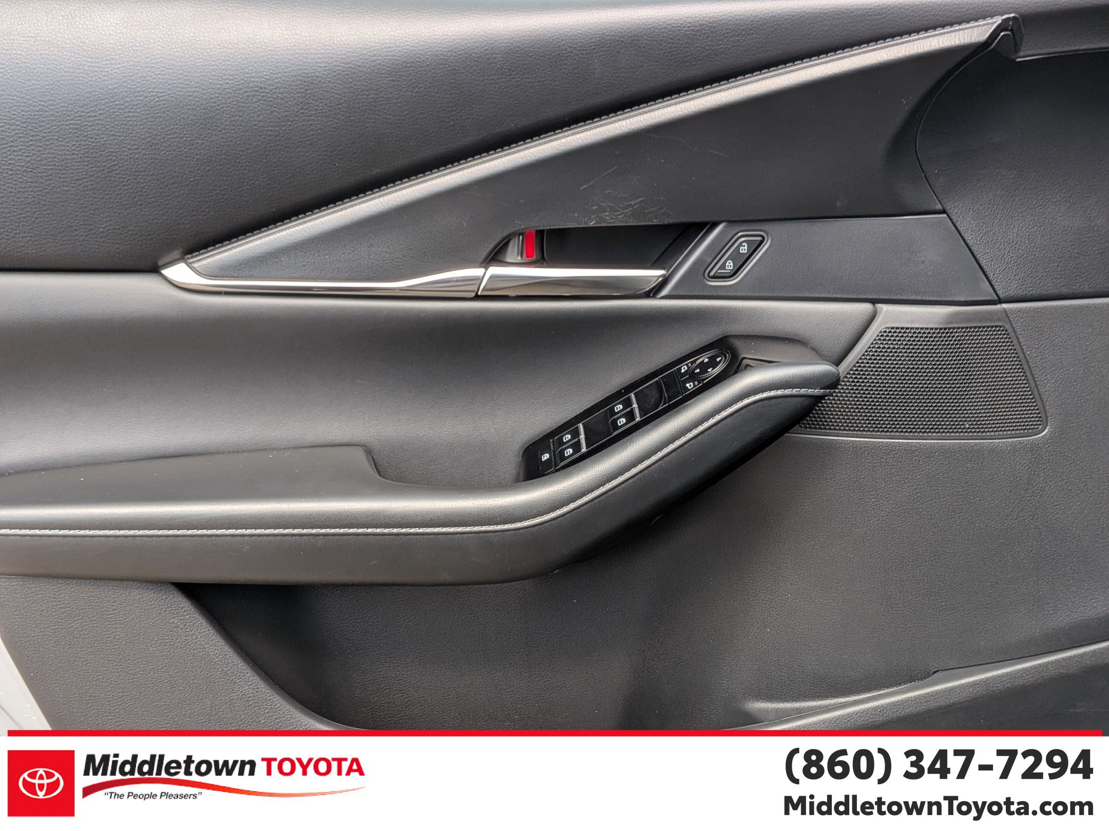 Used 2025 MAZDA CX-30 AWD 2.5 S w/ Preferred Package image 10