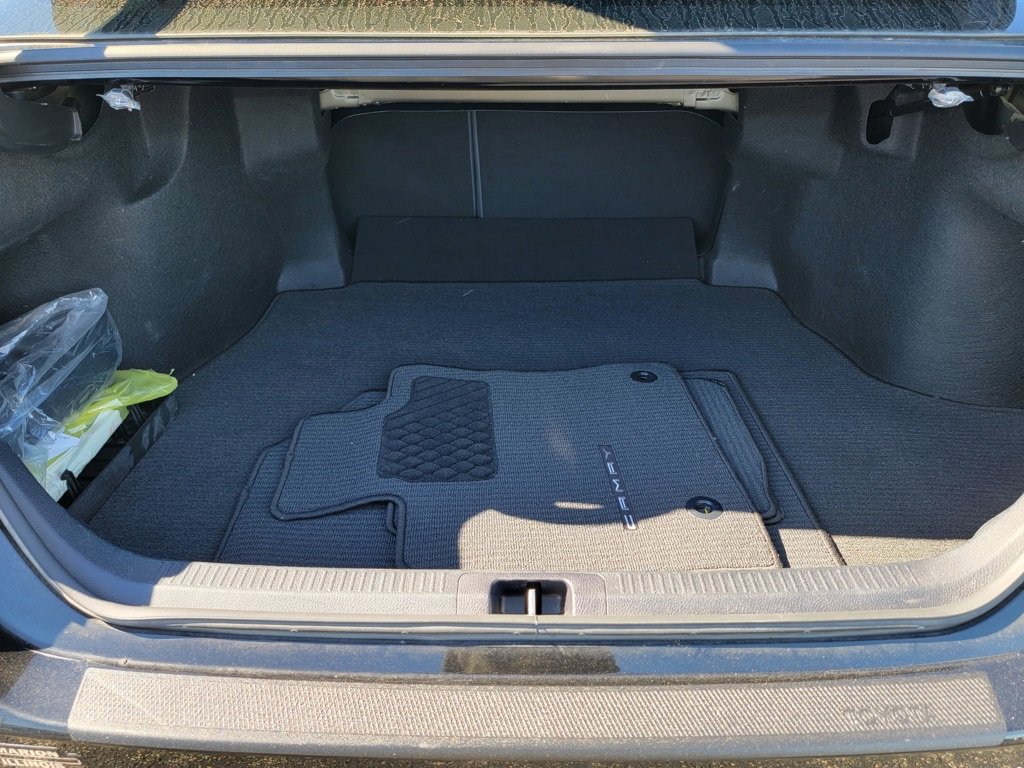 Used 2023 Toyota Camry XSE image 17