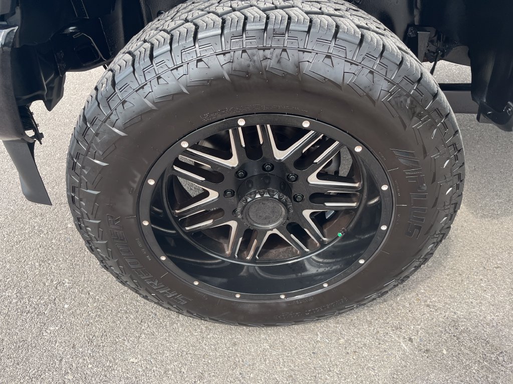 Used 2026 Ford F350 Platinum AWD/4WD image 9