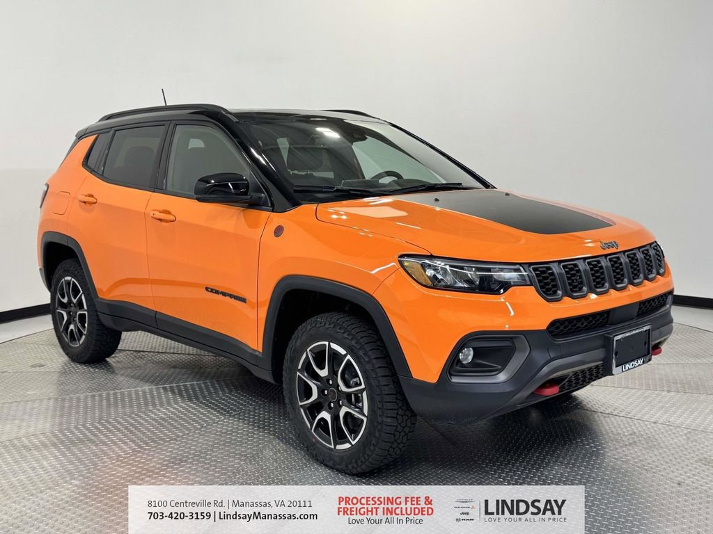 New 2026 Jeep Compass Trailhawk w/ Sun, Sound & Navigation Group