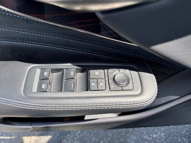 Used 2018 Lexus LS 500 AWD w/ Luxury Package image 9