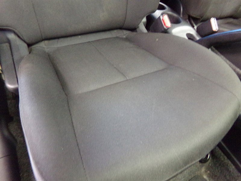 Used 2016 Nissan Versa S image 34