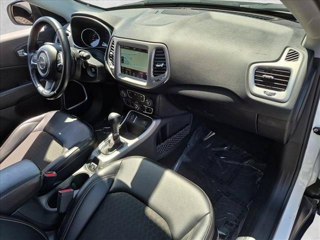 Used 2020 Jeep Compass Latitude w/ Popular Equipment Group FWD image 23