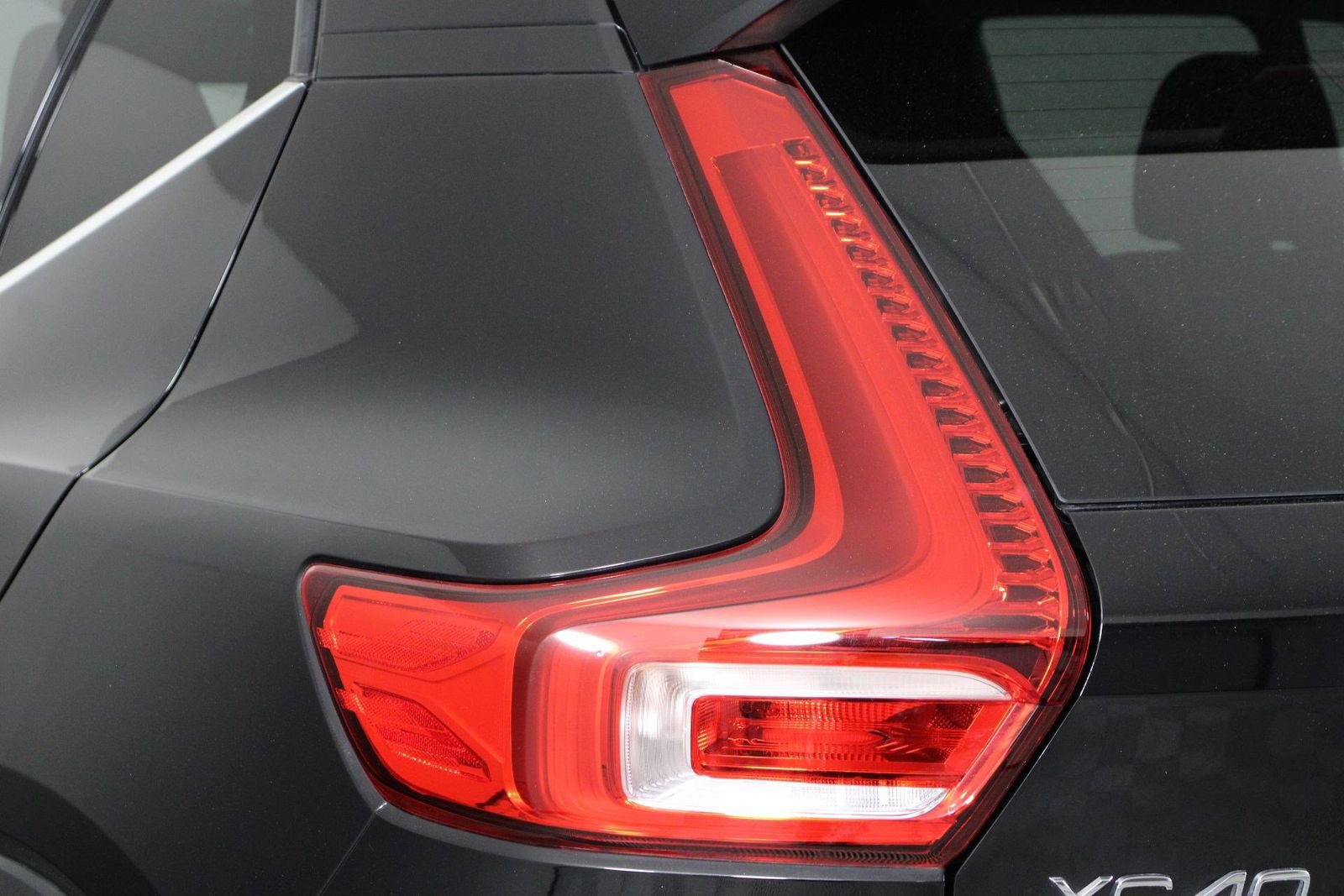 Used 2023 Volvo XC40 B5 Ultimate w/ Climate Package AWD/4WD image 18