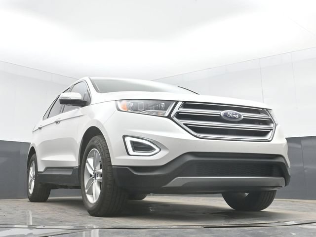 Used 2017 Ford Edge SEL w/ Equipment Group 201A AWD/4WD image 30