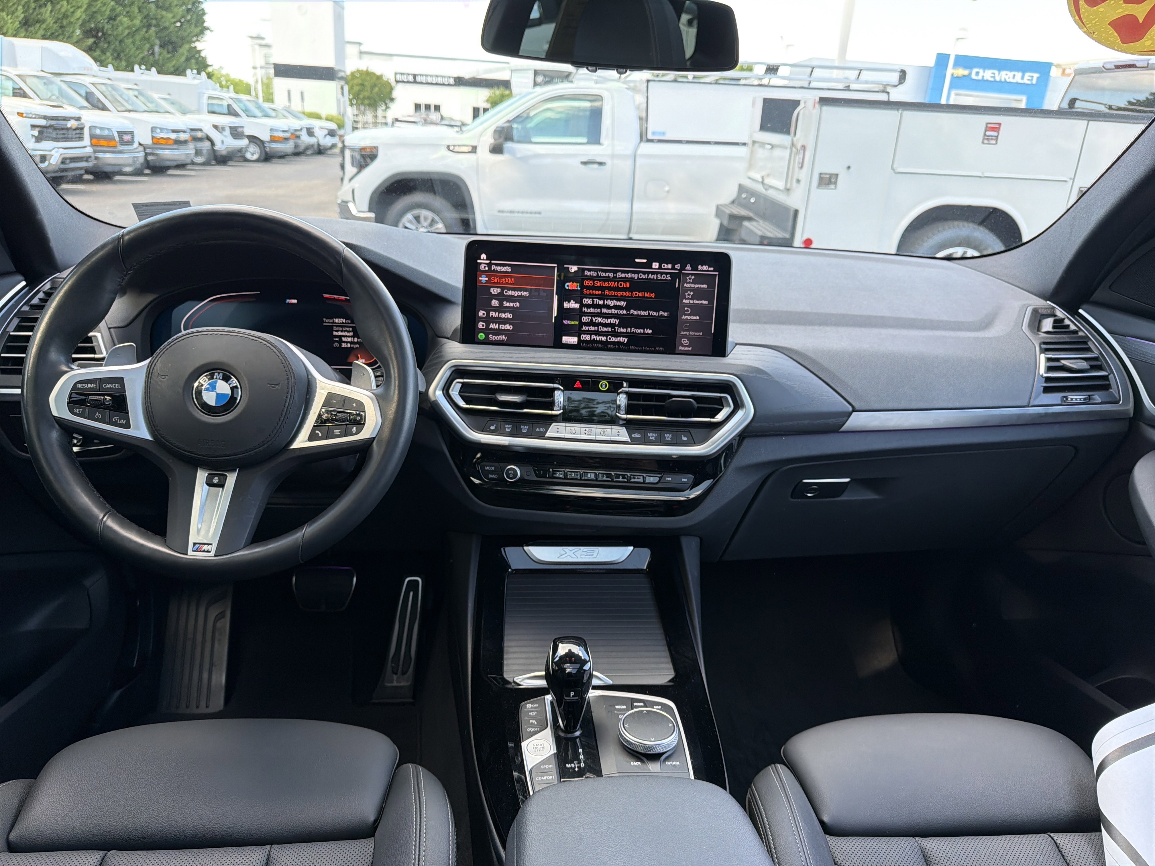 Used 2024 BMW X3 xDrive30i w/ Premium Package w/ZPA AWD/4WD image 18