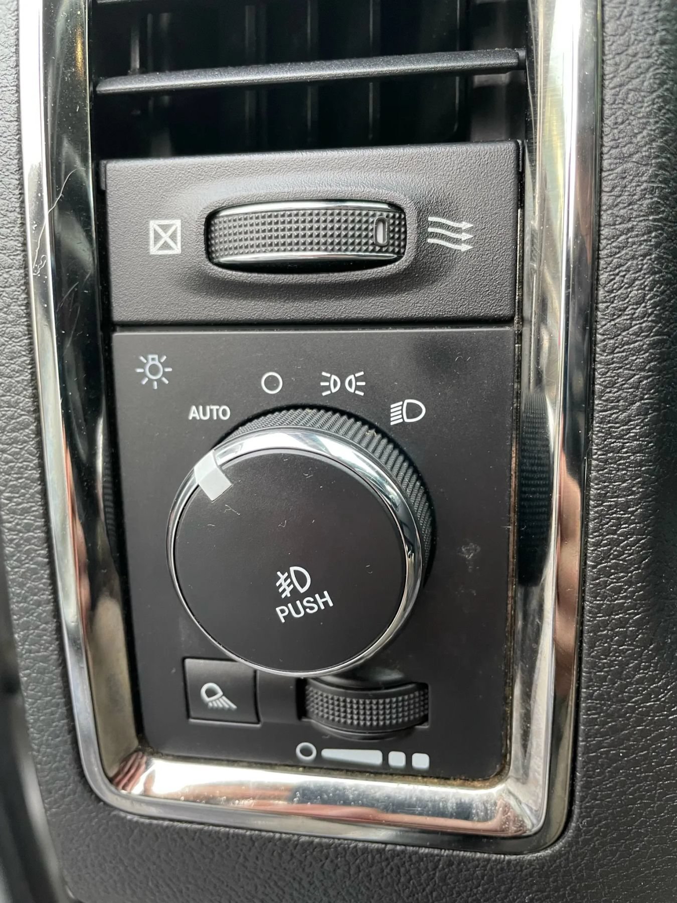 Used 2017 RAM 1500 Sport AWD/4WD image 19
