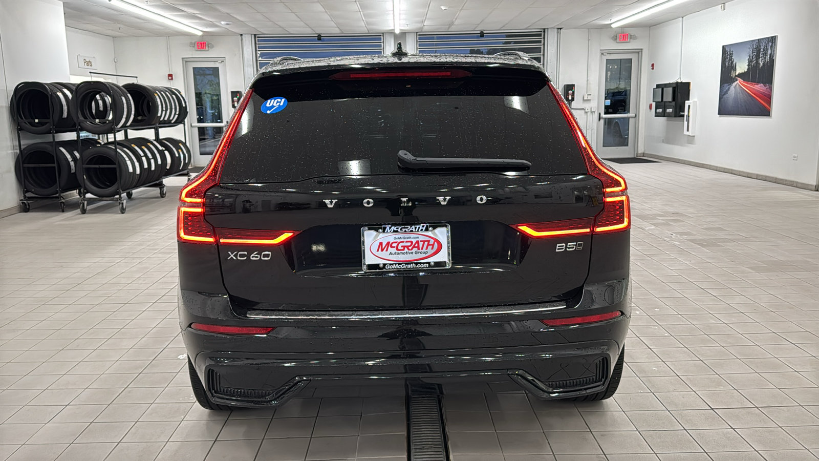 Used 2026 Volvo XC60 B5 Ultra AWD/4WD image 6