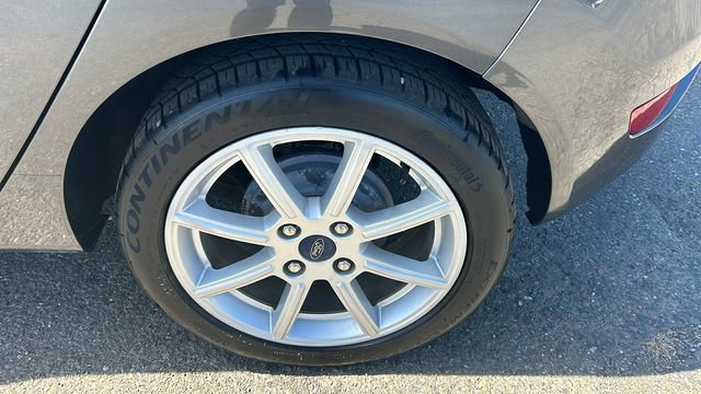 Certified 2019 Ford Fiesta SE w/ Equipment Group 201A image 6