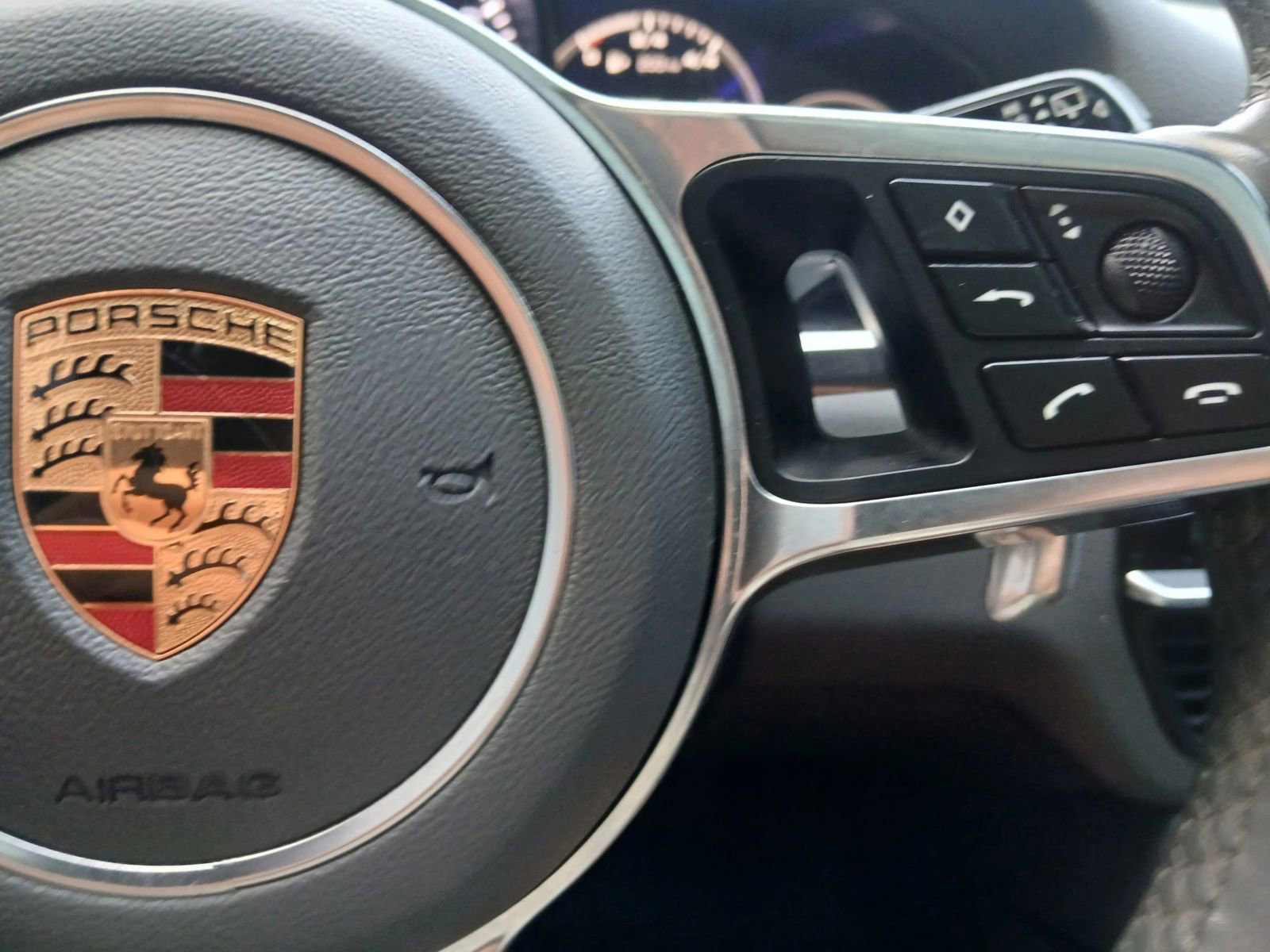 Used 2019 Porsche Cayenne image 31