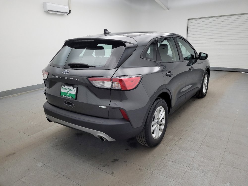 Used 2020 Ford Escape S image 9