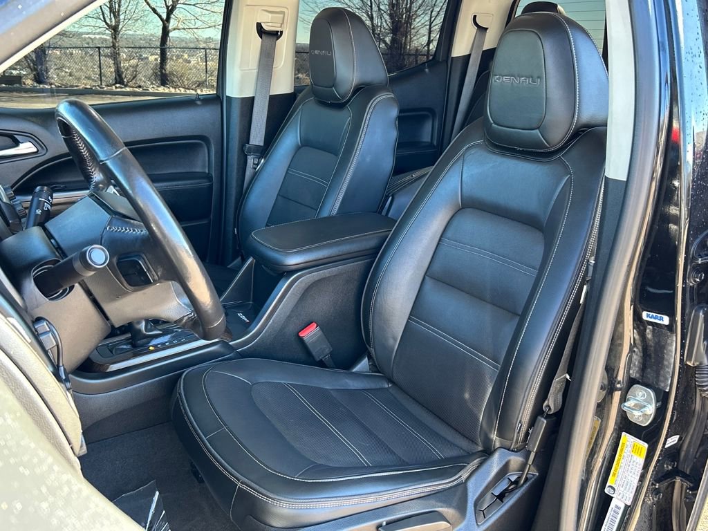 Used 2020 GMC Canyon Denali image 17