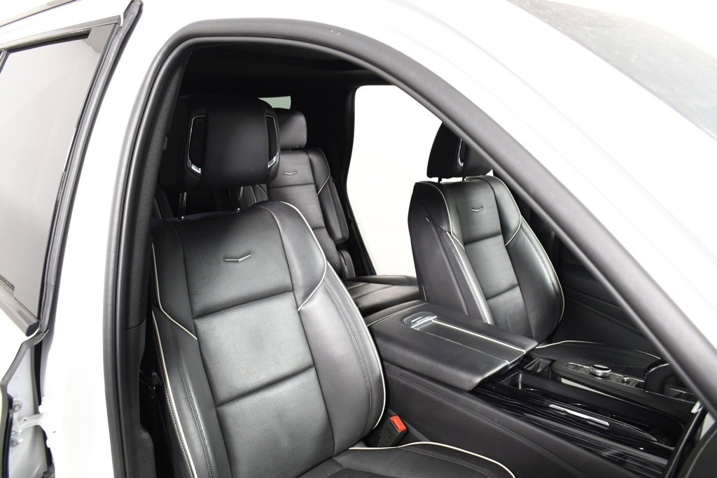 Used 2023 Cadillac Escalade Sport w/ LPO, ONYX Package image 20