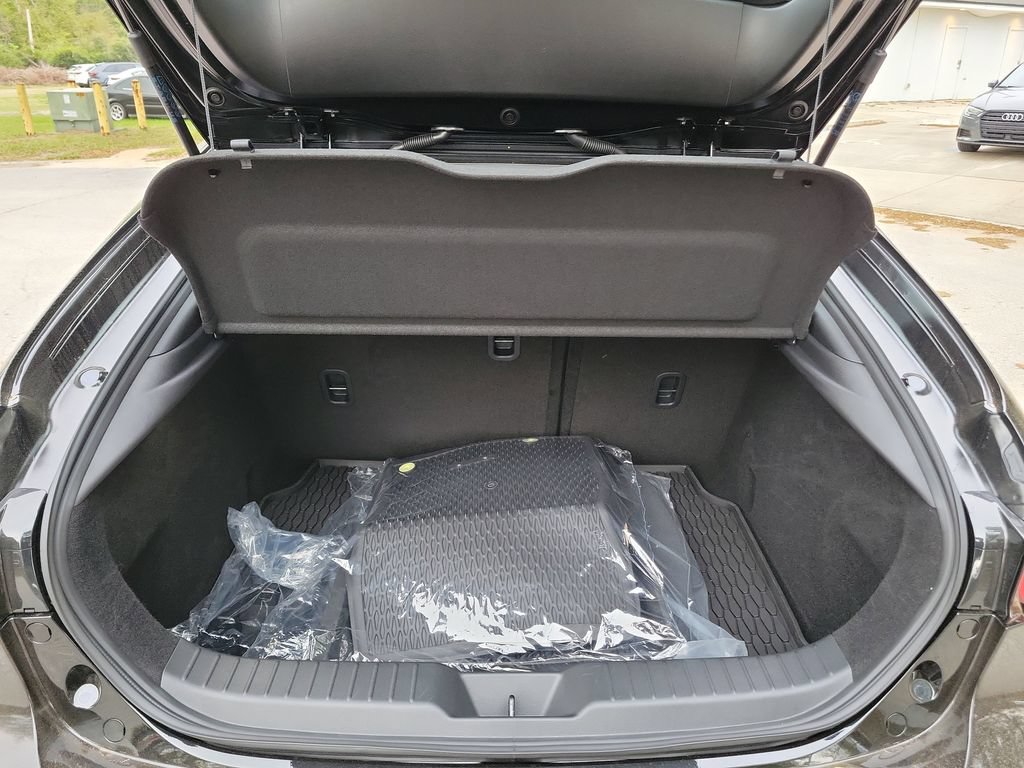 New 2026 MAZDA MAZDA3 2.5 S Hatchback w/ Premium Pkg FWD image 8