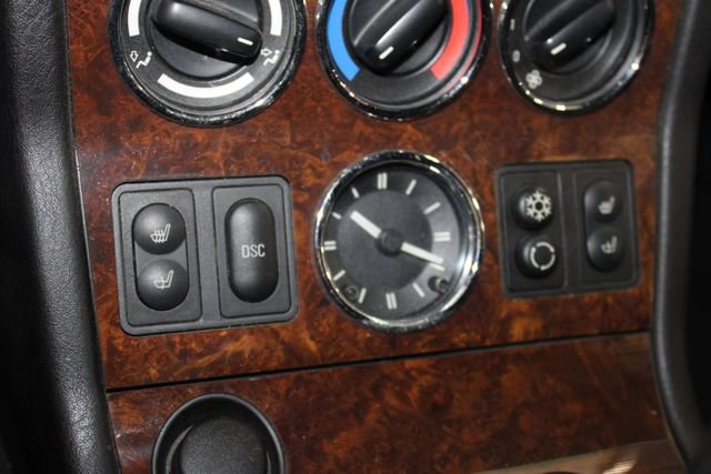Used 2002 BMW Z3 2.5i RWD image 17
