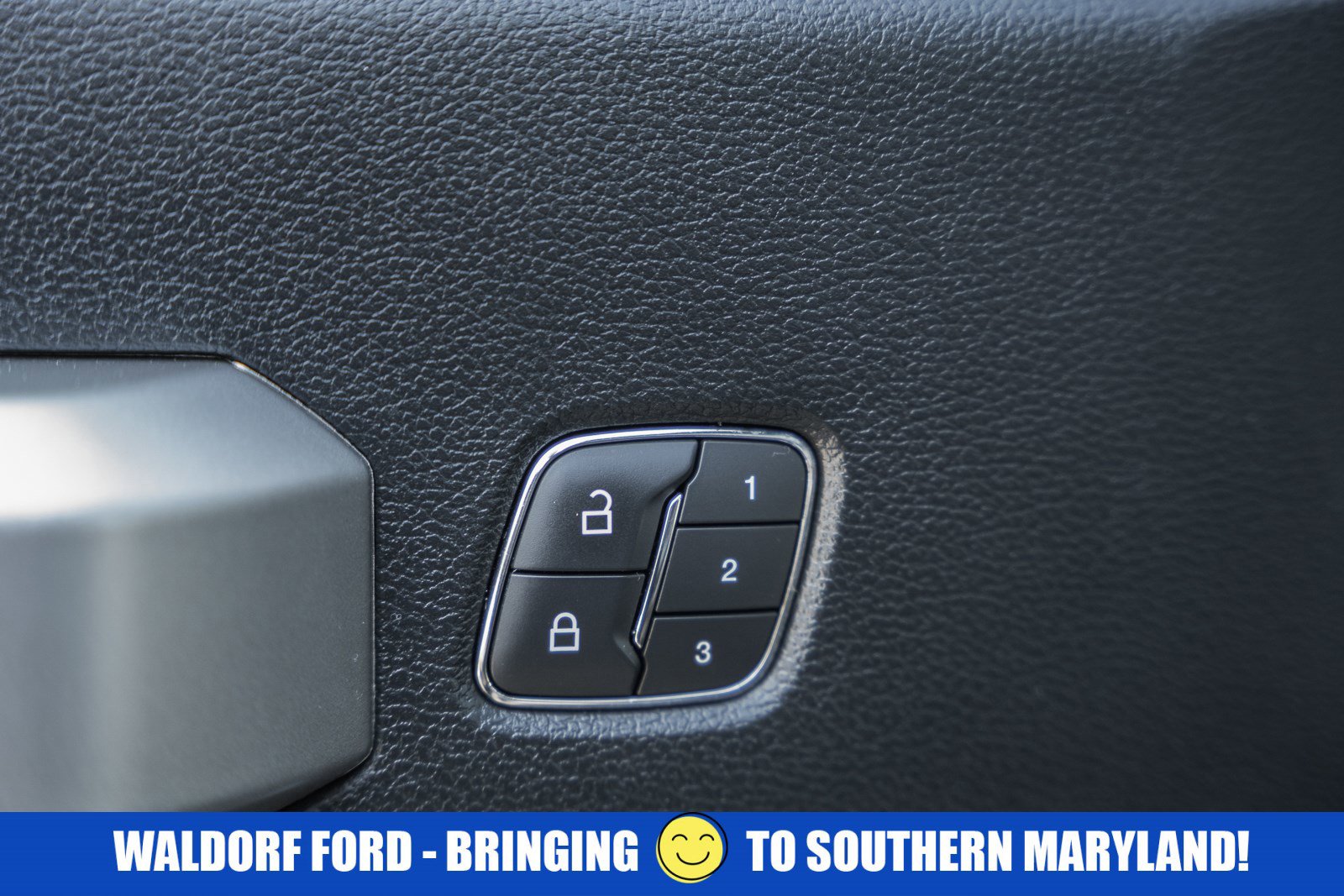 Used 2020 Ford F150 Lariat image 45