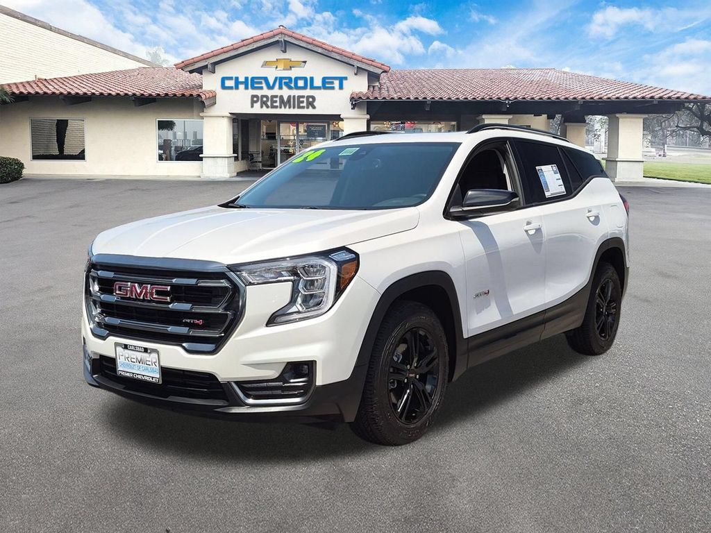 Used 2024 GMC Terrain AT4 w/ Infotainment Package II AWD/4WD image 4