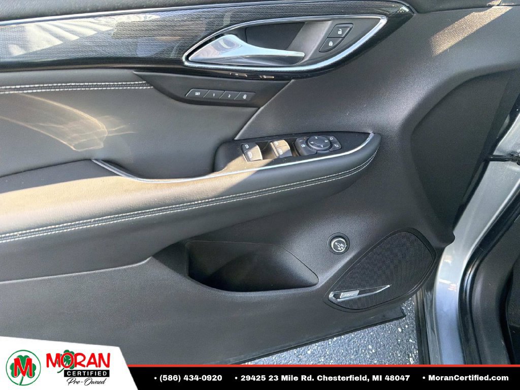 Used 2021 Buick Envision Essence w/ Technology Package I AWD/4WD image 15