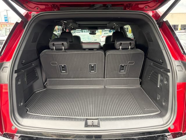 Used 2024 Chevrolet Traverse RS w/ LPO, Floor Liner Package AWD/4WD image 23