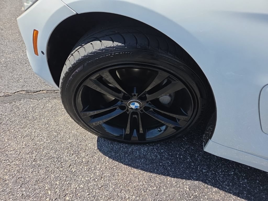 Used 2017 BMW 440i xDrive Convertible AWD/4WD image 10