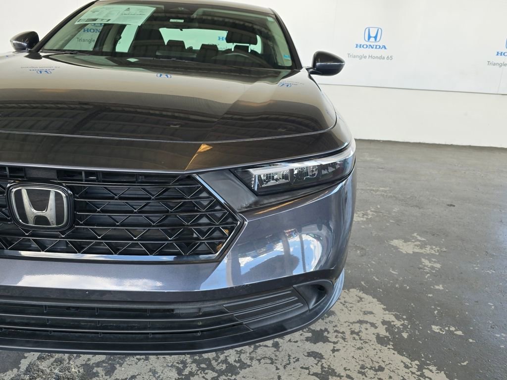 Used 2023 Honda Accord LX image 39