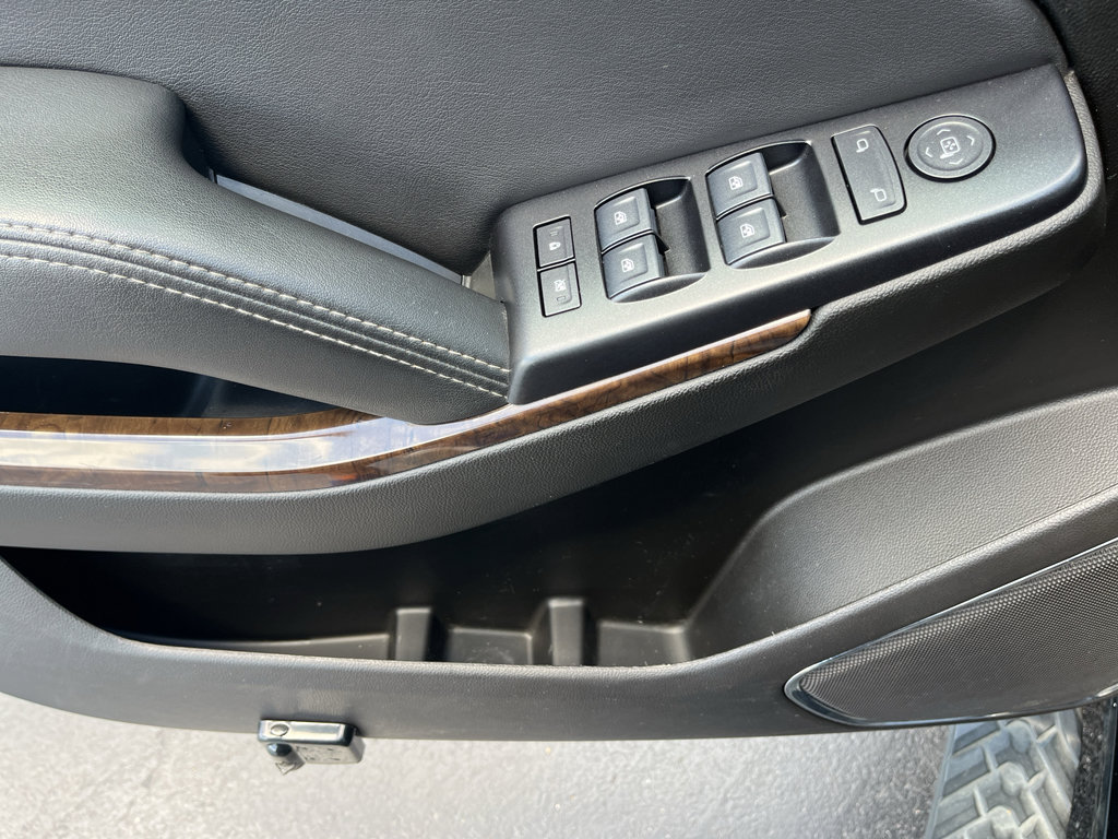 Used 2020 Chevrolet Tahoe LS AWD/4WD image 11