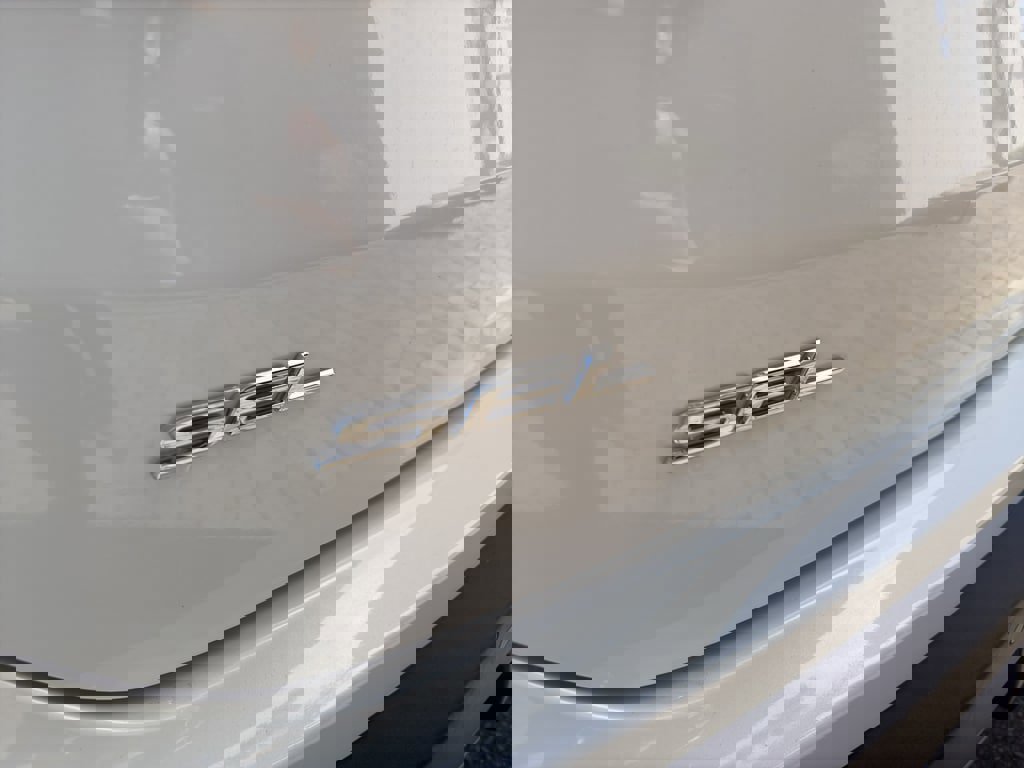 Used 2024 Ford Edge SEL w/ Convenience Package image 6