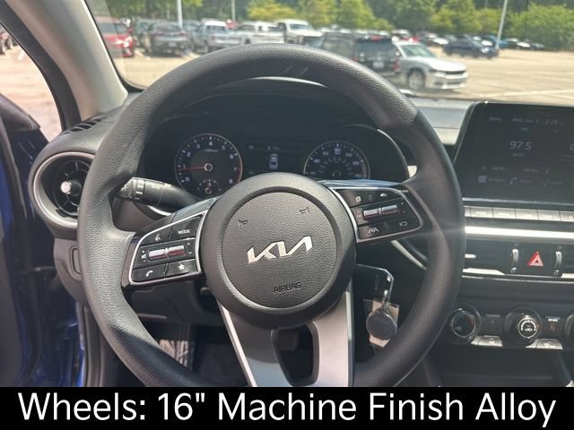 Certified 2022 Kia Forte LXS FWD image 19