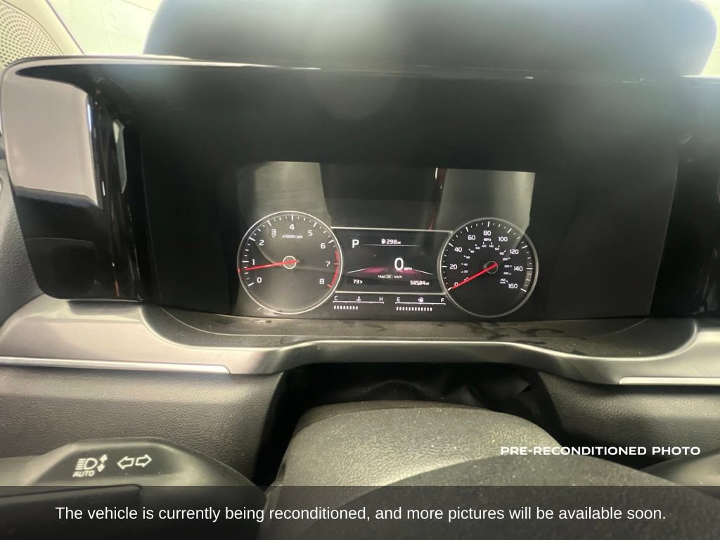 Used 2023 Kia Sorento LX FWD image 13