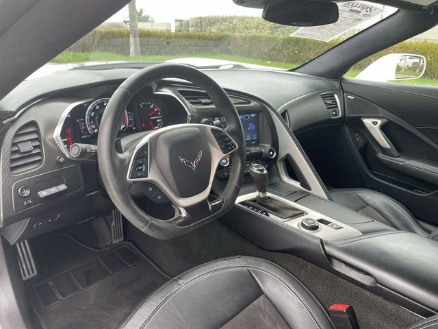 Used 2018 Chevrolet Corvette Stingray Coupe image 10