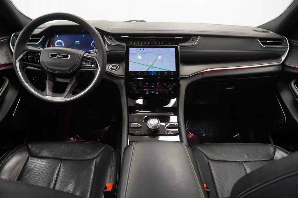 Certified 2023 Jeep Grand Cherokee L Overland image 30