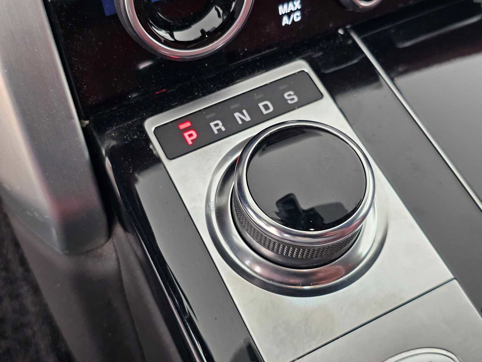 Used 2020 Land Rover Range Rover Autobiography image 30