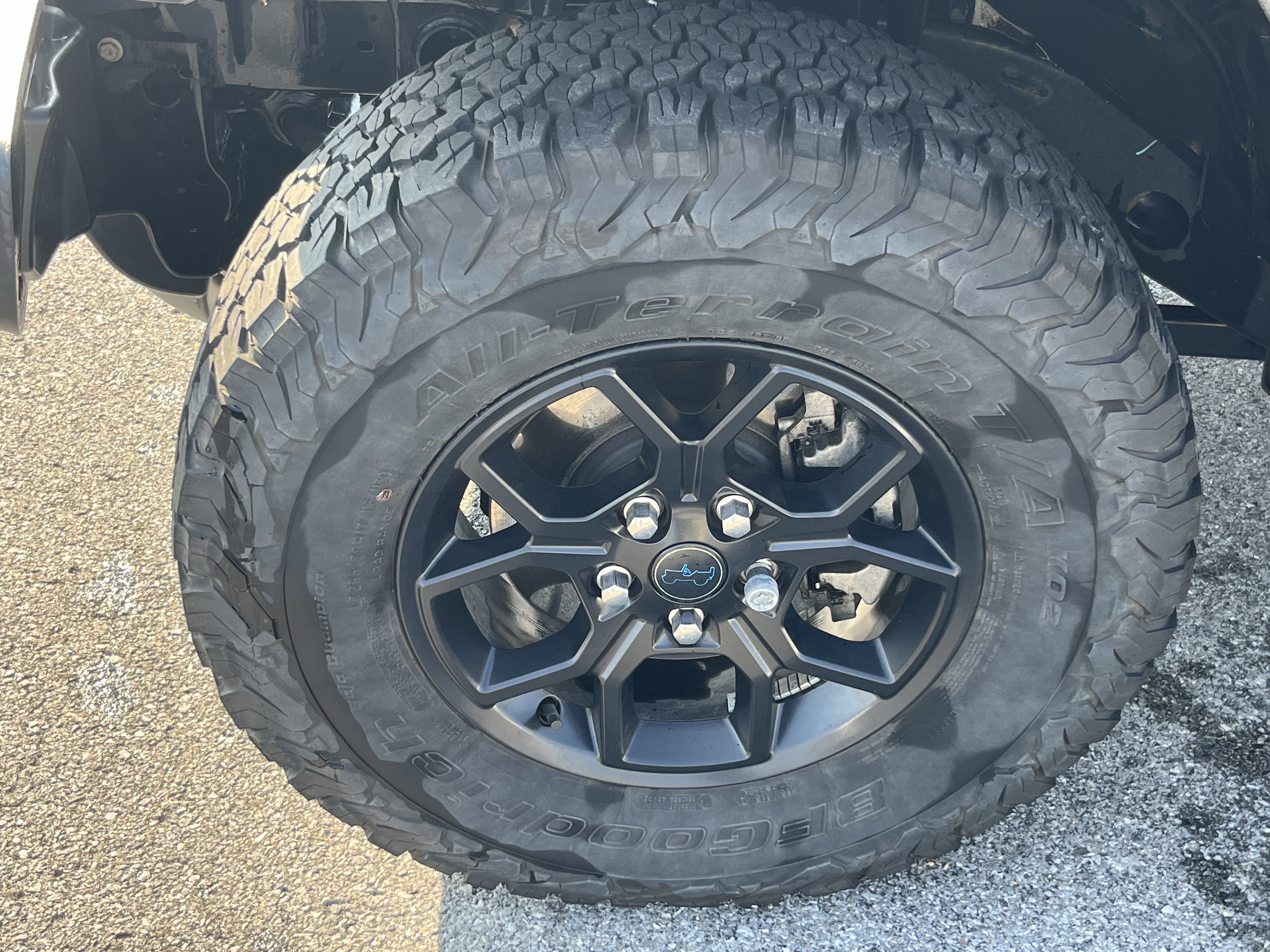 Used 2024 Jeep Wrangler Unlimited AWD/4WD image 15
