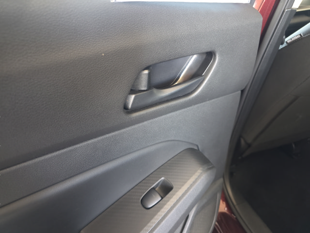 Used 2024 Nissan Altima 2.5 SV FWD image 23