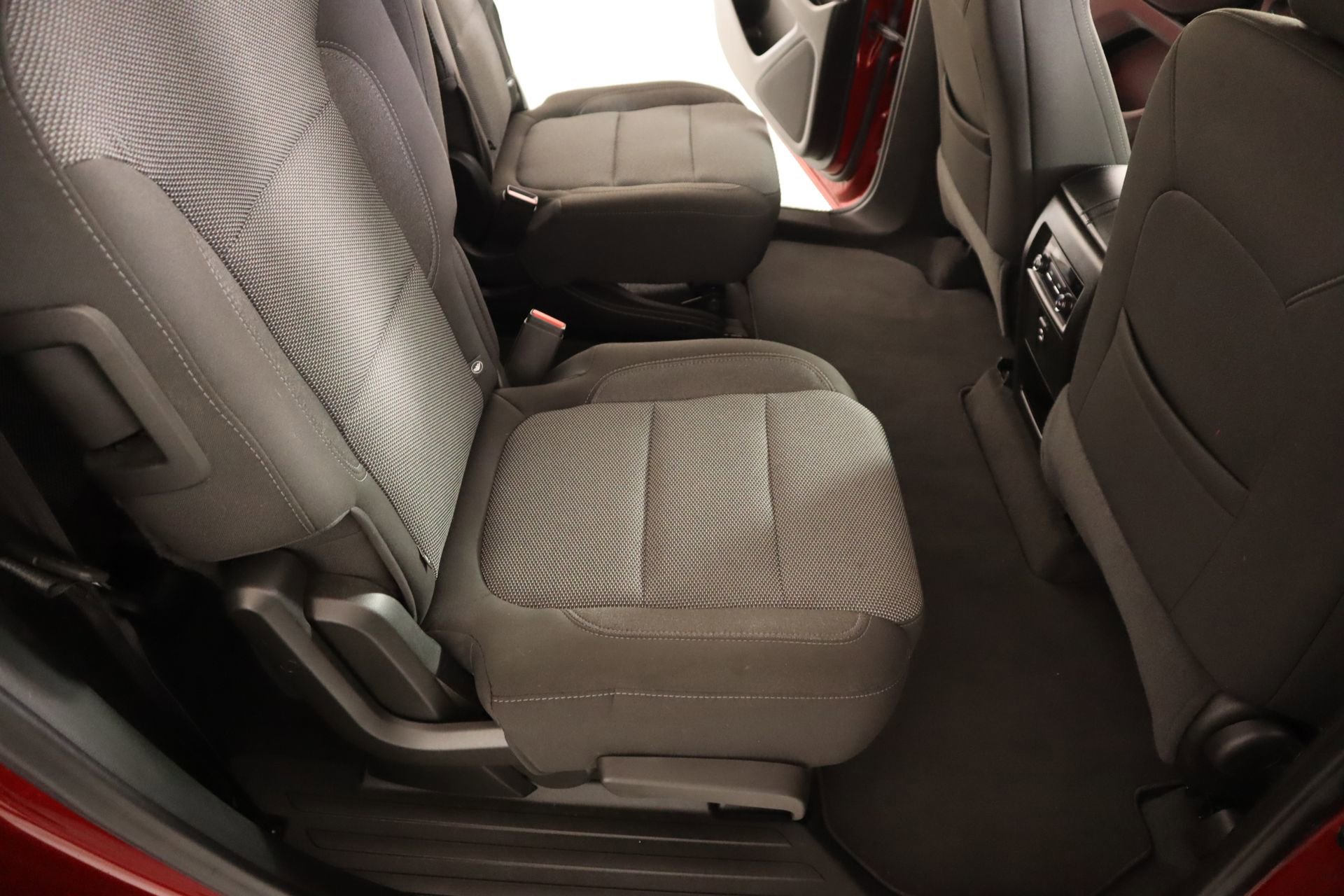 Used 2023 Chevrolet Traverse LT image 15