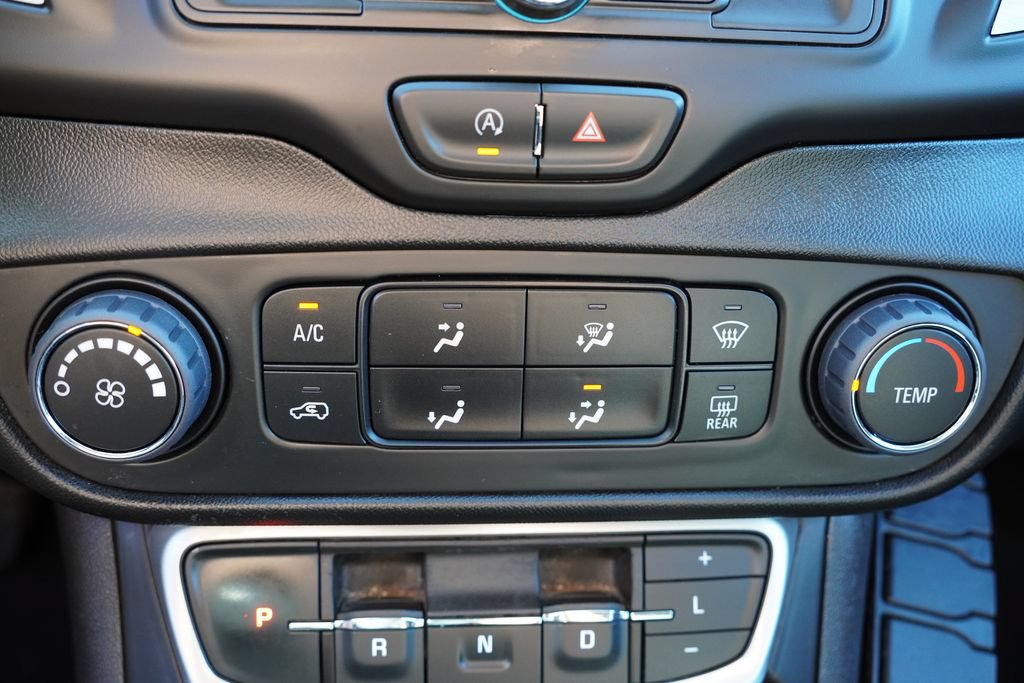 Certified 2023 GMC Terrain SLE FWD image 24