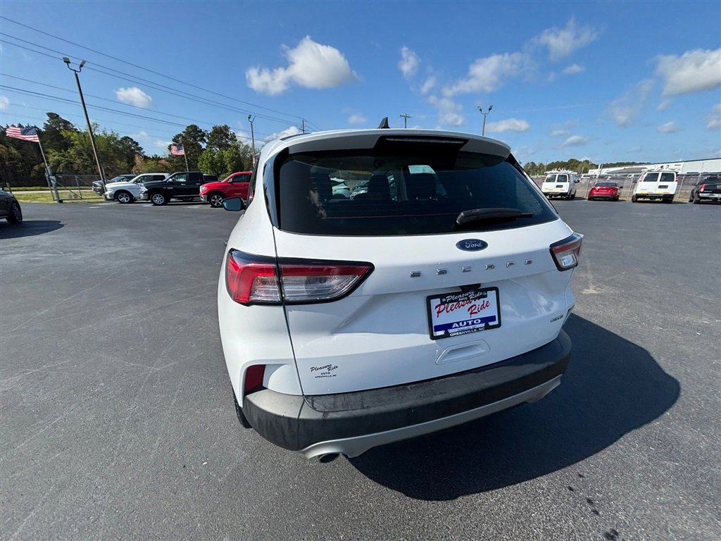 Used 2022 Ford Escape S AWD/4WD image 4