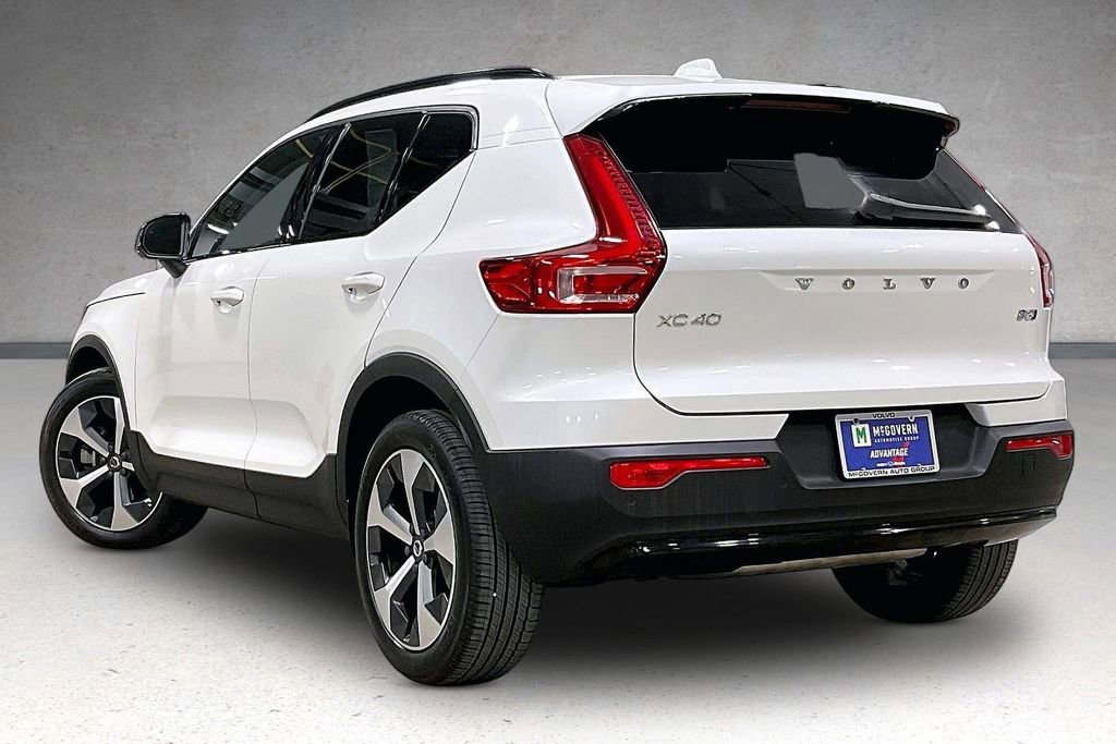 Certified 2023 Volvo XC40 B5 Plus w/ Protection Package Premier AWD/4WD image 4