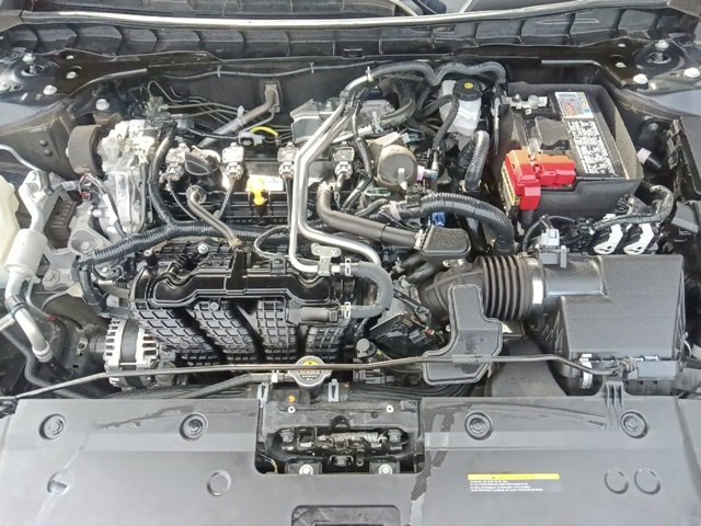 Used 2024 Nissan Altima 2.5 SV image 32