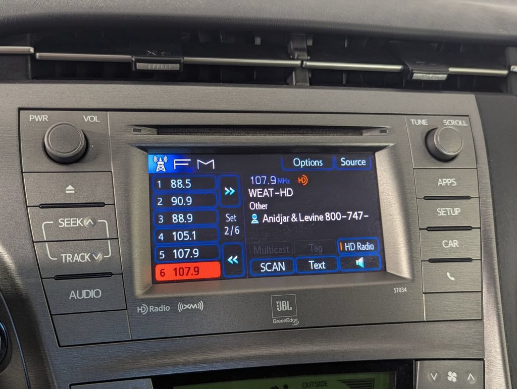 Used 2014 Toyota Prius Four FWD image 17