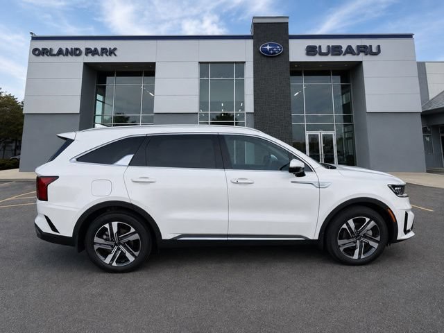 Used 2022 Kia Sorento SX Prestige w/ Panoramic Sunroof Package AWD/4WD image 3