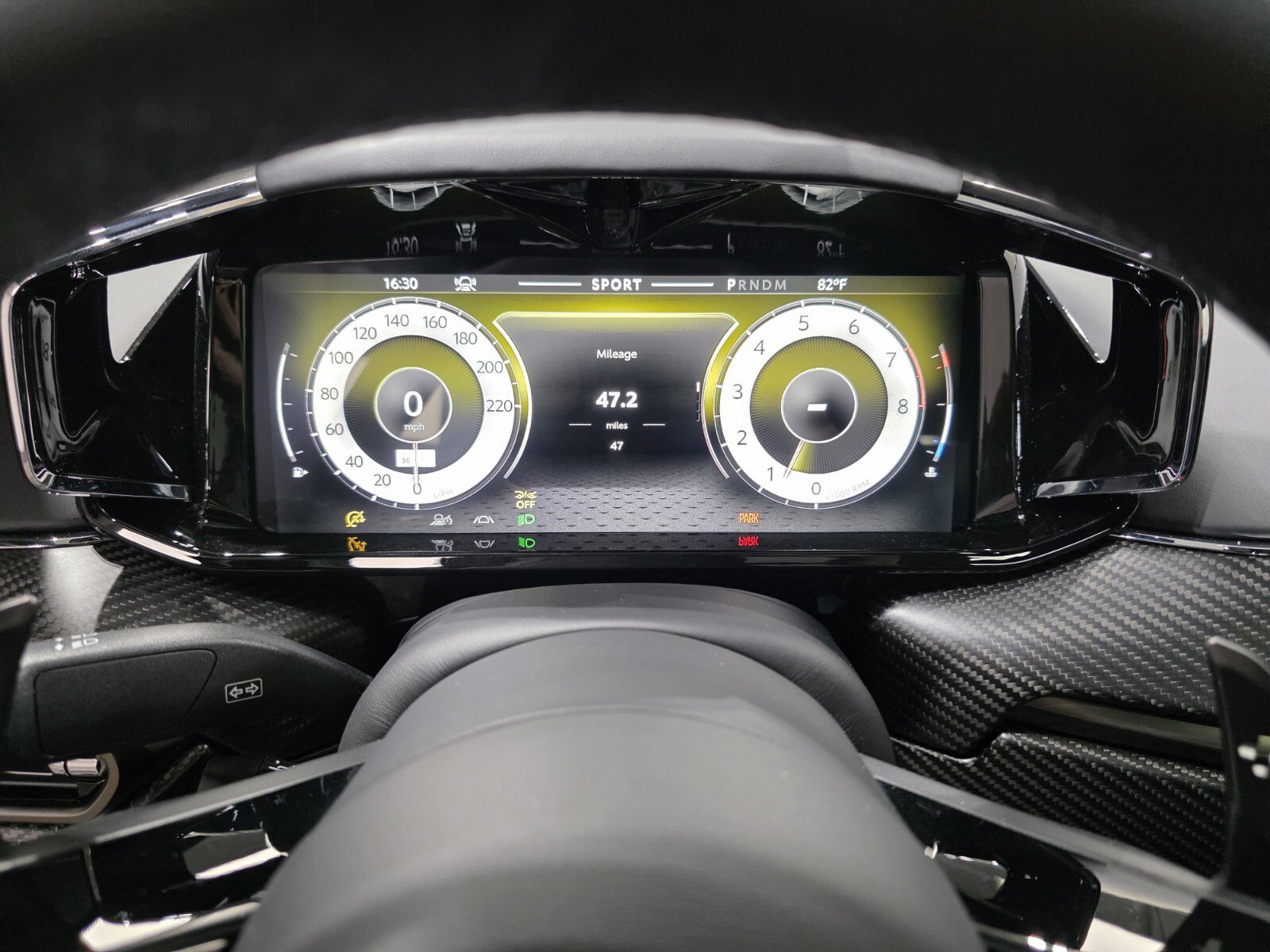 New 2026 Aston Martin V8 Vantage S RWD image 6